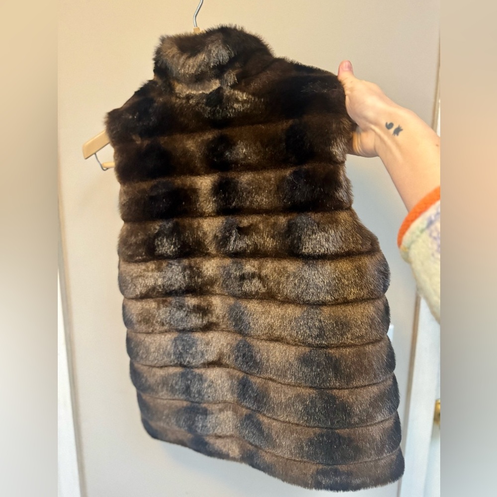 MICHAEL Michael Kors Dark Brown Faux Fur Vest - Picture 4 of 10